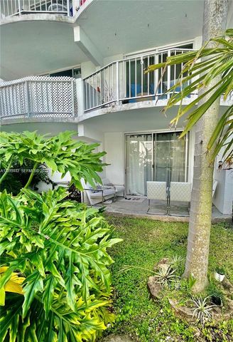 492 NW 165th St Road C112, Miami, FL 33169