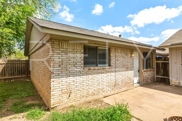 205 W William Cannon DR B, Austin, TX 78745