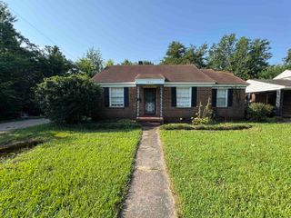 3863 SPOTTSWOOD AVE, Memphis, TN 38111