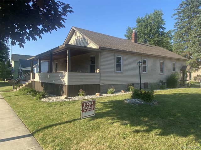 809 Stanton Street, Bay City, MI 48708