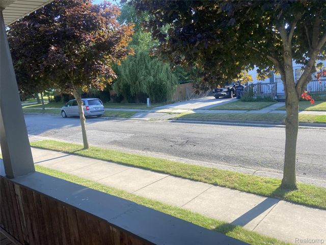 809 Stanton Street, Bay City, MI 48708