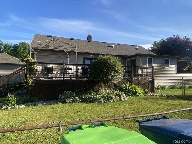 809 Stanton Street, Bay City, MI 48708