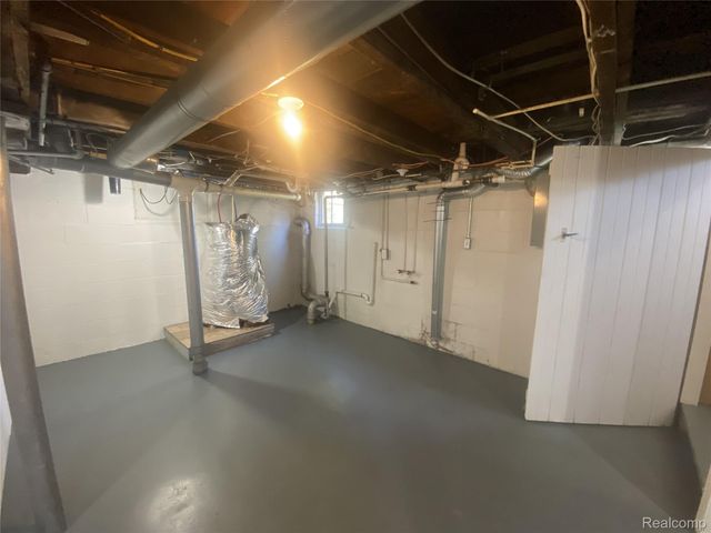 809 Stanton Street, Bay City, MI 48708