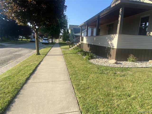 809 Stanton Street, Bay City, MI 48708