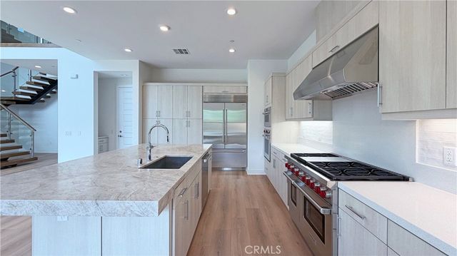 161 Apron, Irvine, CA 92618