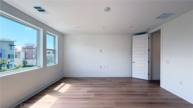 161 Apron, Irvine, CA 92618