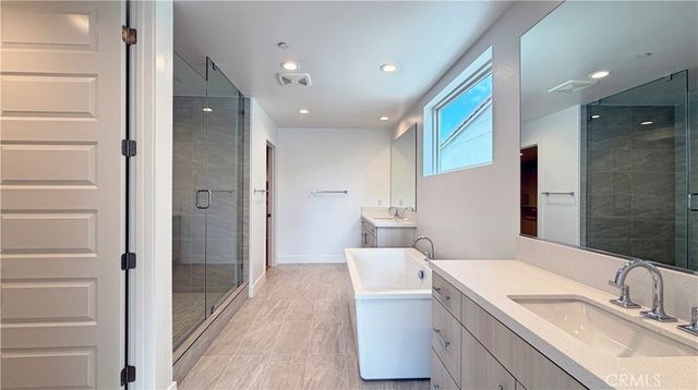 161 Apron, Irvine, CA 92618