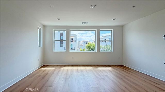 161 Apron, Irvine, CA 92618