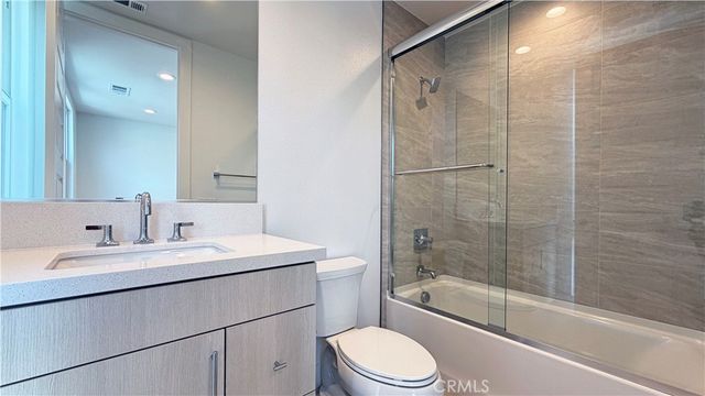 161 Apron, Irvine, CA 92618