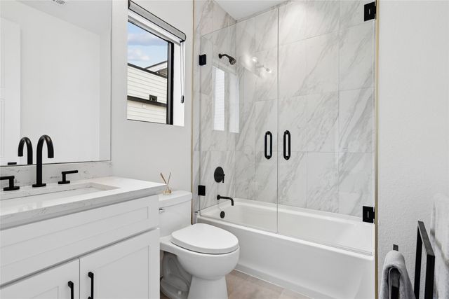 2633 Reagan 105, Dallas, TX 75219