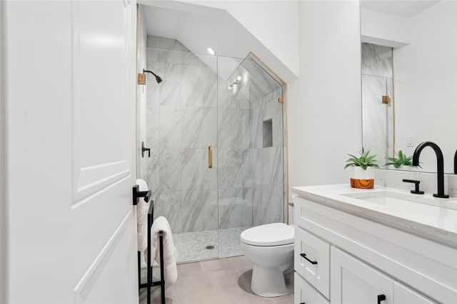 2633 Reagan 105, Dallas, TX 75219