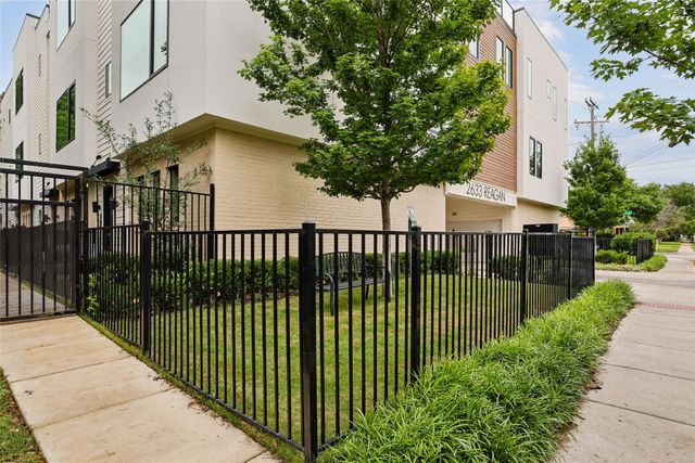 2633 Reagan 105, Dallas, TX 75219