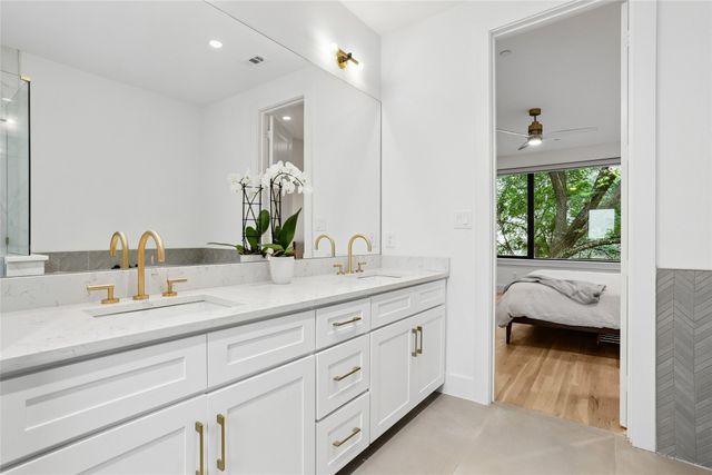 2633 Reagan 105, Dallas, TX 75219
