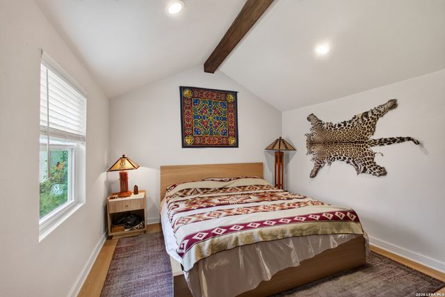 1031 W Mulberry Ave Apt 2, San Antonio, TX 78201