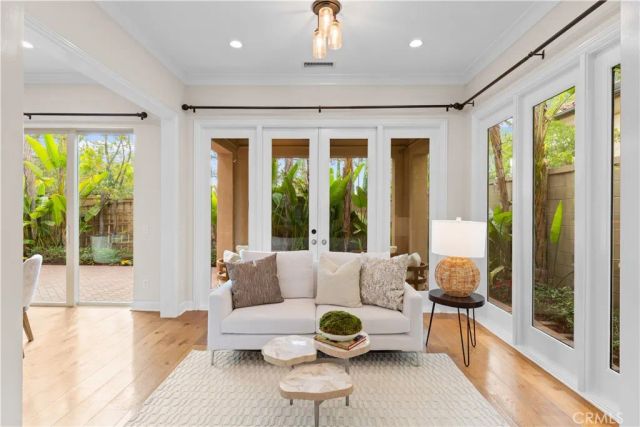 79 Honeyflower, Irvine, CA 92620