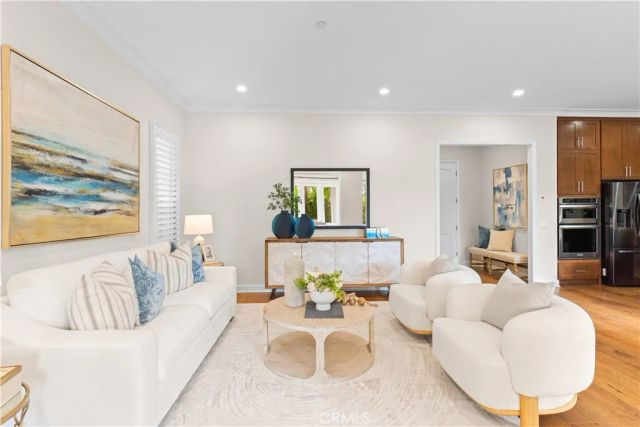 79 Honeyflower, Irvine, CA 92620