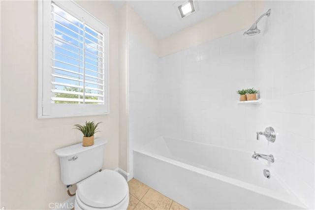 79 Honeyflower, Irvine, CA 92620