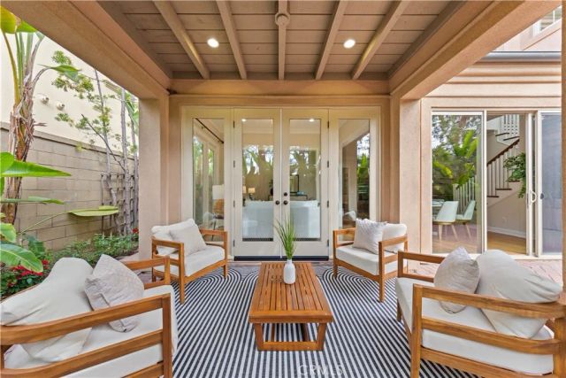 79 Honeyflower, Irvine, CA 92620