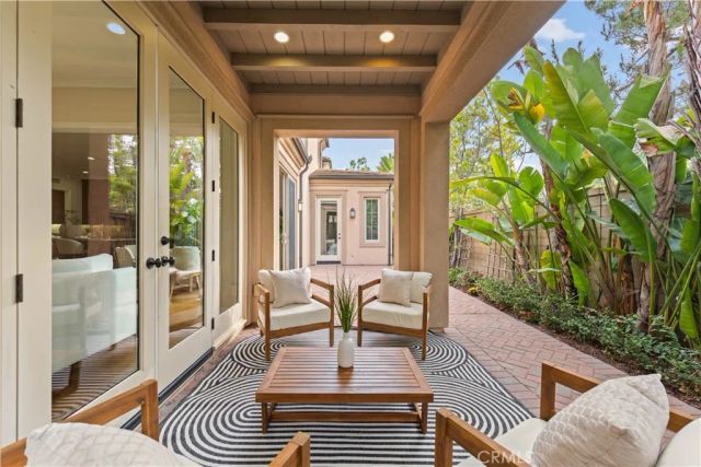 79 Honeyflower, Irvine, CA 92620