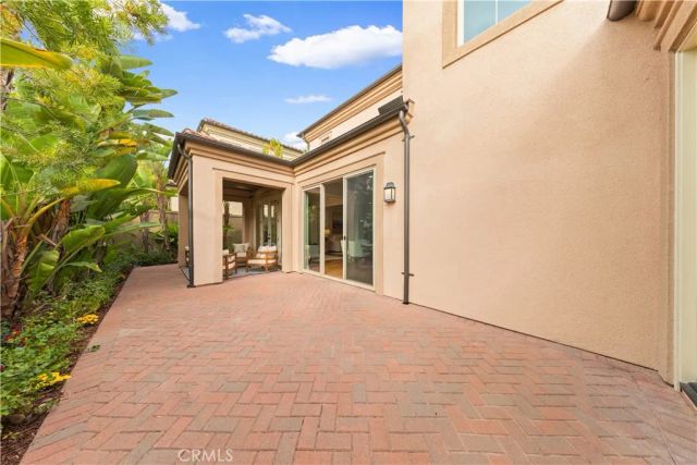 79 Honeyflower, Irvine, CA 92620