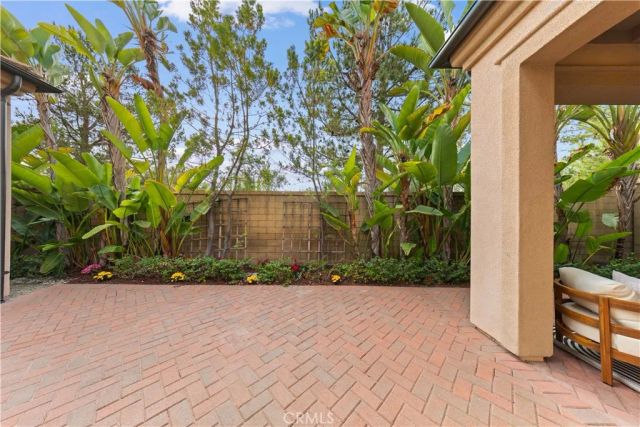 79 Honeyflower, Irvine, CA 92620
