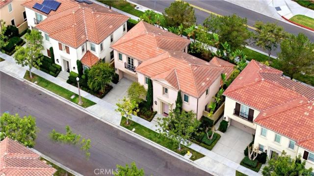 79 Honeyflower, Irvine, CA 92620