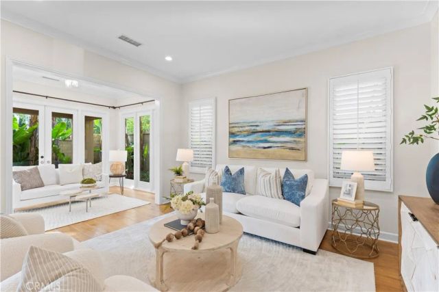 79 Honeyflower, Irvine, CA 92620