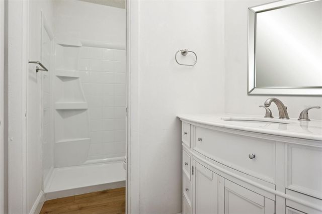 5110 TENNIS COURT CIRCLE 86, Tampa, FL 33617