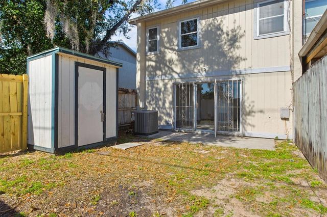 5110 TENNIS COURT CIRCLE 86, Tampa, FL 33617