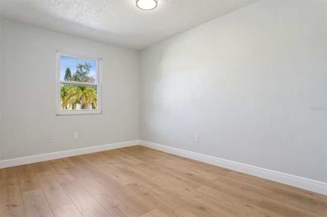 5110 TENNIS COURT CIRCLE 86, Tampa, FL 33617