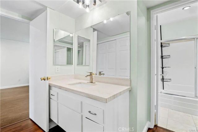 23515 Lyons Ave 179, Valencia, CA 91355