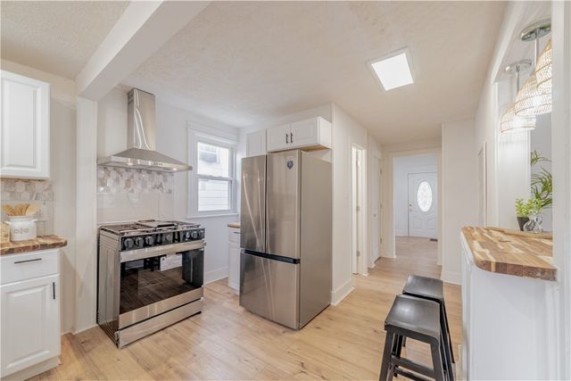 297 Knickerbocker Avenue, Rochester, NY 14615