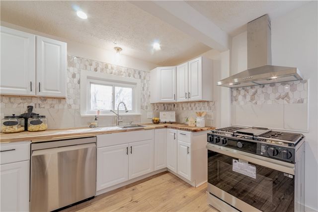 297 Knickerbocker Avenue, Rochester, NY 14615