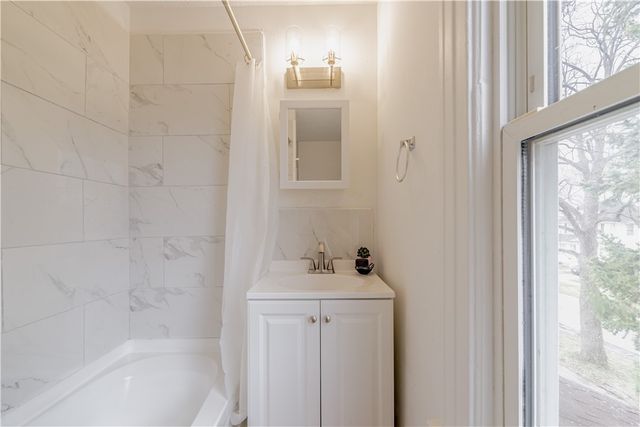 297 Knickerbocker Avenue, Rochester, NY 14615