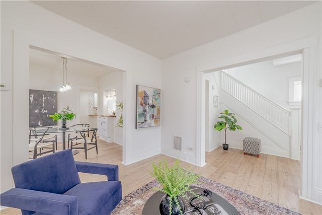 297 Knickerbocker Avenue, Rochester, NY 14615