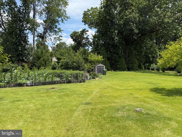 3333 JEFFREY DR, Dresher, PA 19025