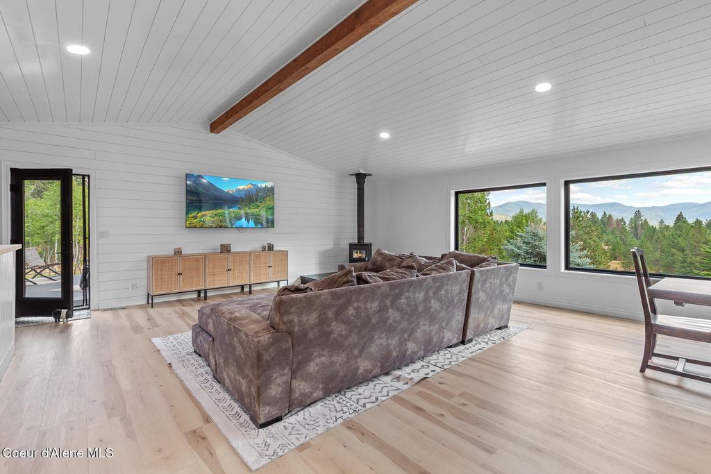 16155 N BUCKHORN RD, Hayden, ID 83835 photo 3