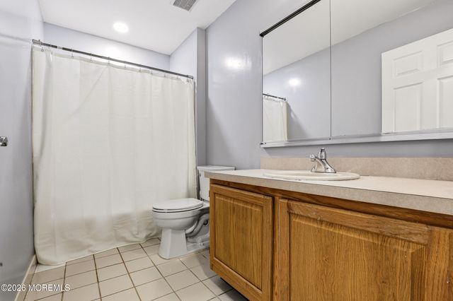 2055 Mackenzie Road, Toms River, NJ 08755