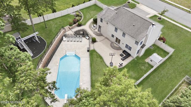 2055 Mackenzie Road, Toms River, NJ 08755