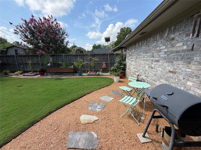 1330 36th Street NE, Paris, TX 75462