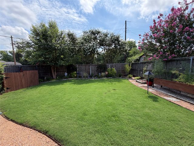 1330 36th Street NE, Paris, TX 75462