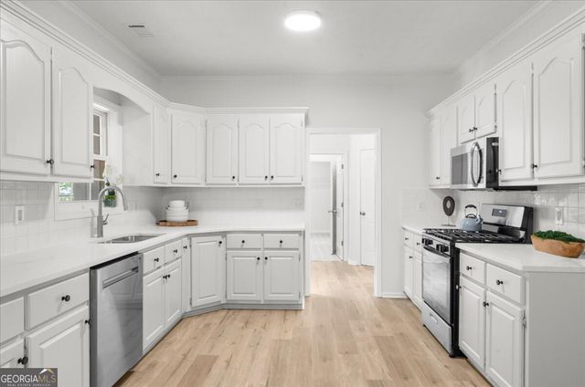7805 Heardsville Circle, Cumming, GA 30028