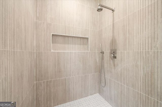7805 Heardsville Circle, Cumming, GA 30028