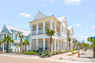 219 Escape St, Port Aransas, TX 78373