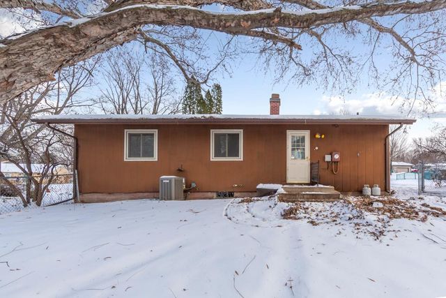 1110 Linden Street S, Northfield, MN 55057