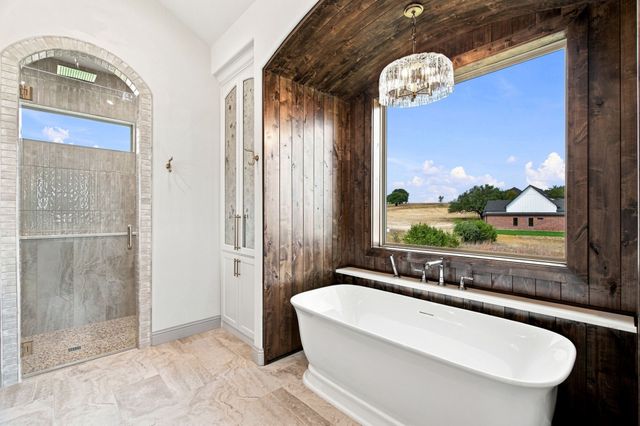 2061 Preserve Trail, Weatherford, TX 76087