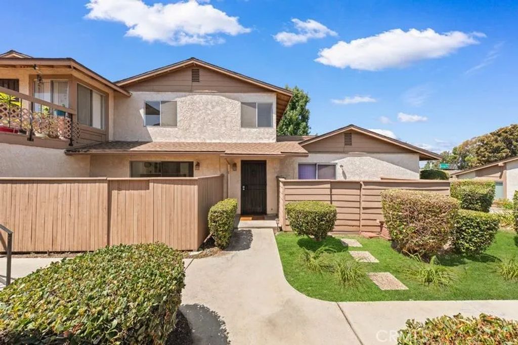1416 Countrywood 96, Hacienda Heights, CA 91745