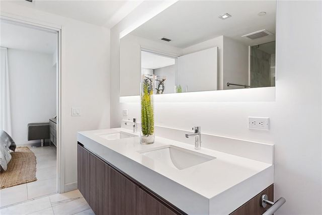 401 N BIRCH Road 1016, Fort Lauderdale, FL 33304