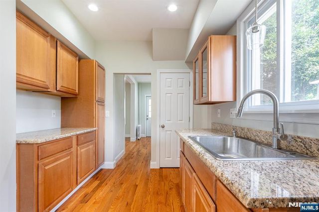 9 Overpeck Avenue, Ridgefield Park, NJ 07660
