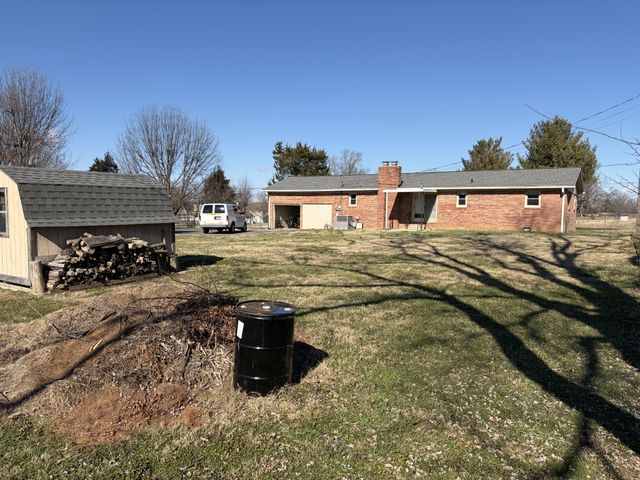 2655 Old Nashville Hwy, Mcminnville, TN 37110